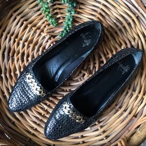 Amalfi Rangoni Pebbled Leather Flats